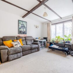 Marigold Close, Crowthorne, Berkshire, RG45 6TY