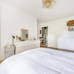 Thumbnail Image 12