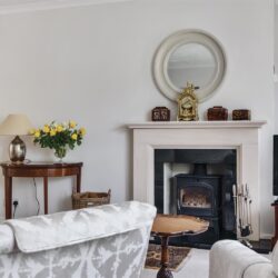 Thumbnail Image 4