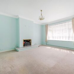 Greenwood Road, Crowthorne, Berkshire RG45 6JT