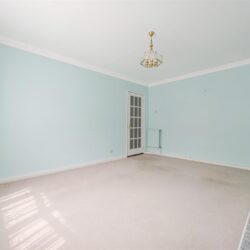Thumbnail Image 4