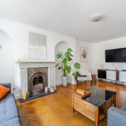 Sandhurst Road, Crowthorne, Berkshire, RG45 7HR
