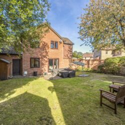 Shaw Park, Crowthorne, Berkshire, RG45 7QL
