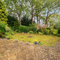 Parkway, Crowthorne, Berkshire, RG45 6EN