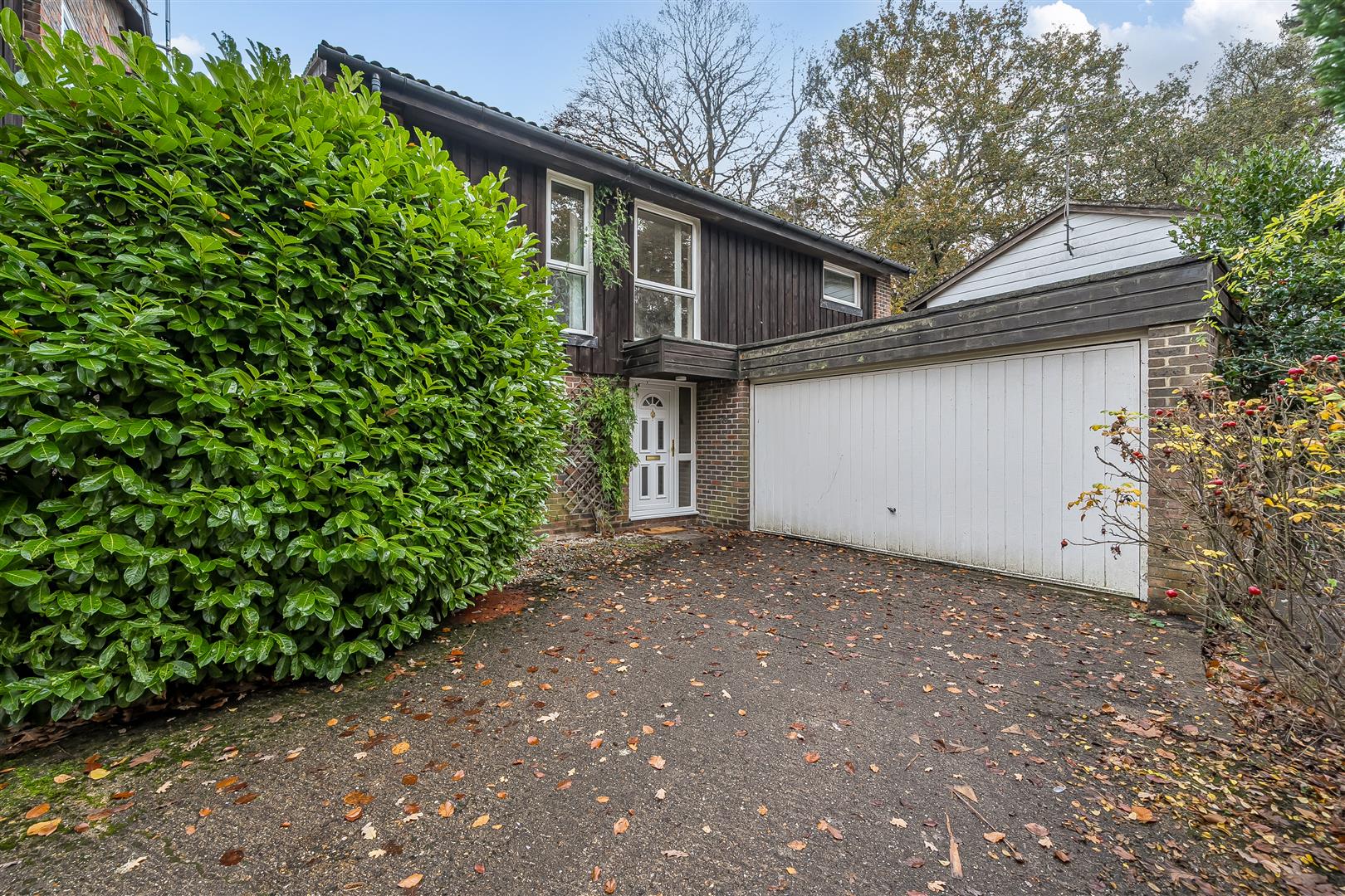 Lake End Way, Crowthorne, Berkshire, RG45 7LP