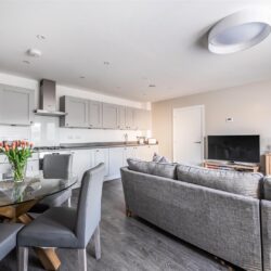 Wilson Row, Crowthorne, Berkshire, RG45 6WE