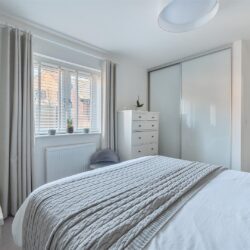 Wilson Row, Crowthorne, Berkshire, RG45 6WE