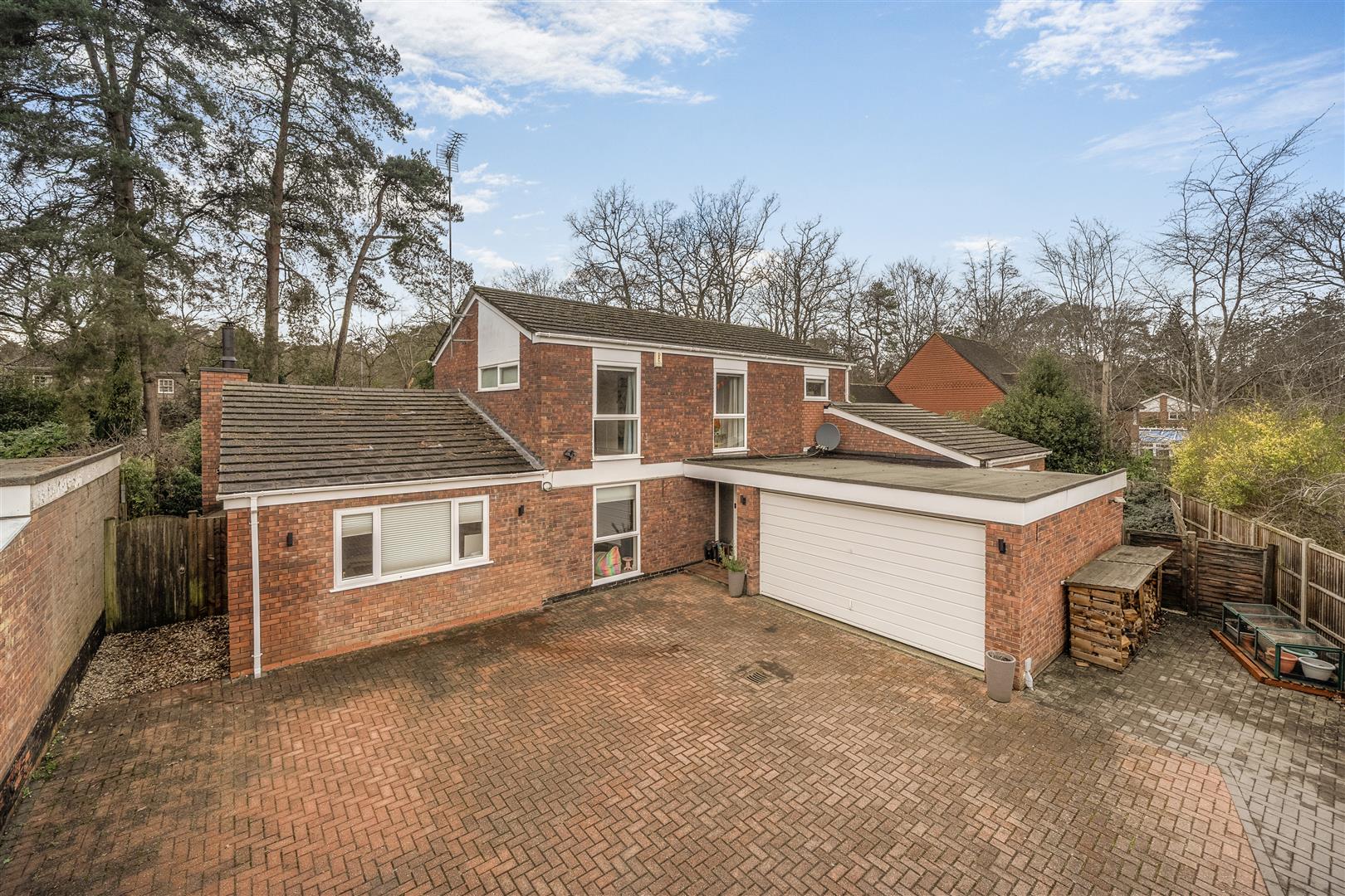 Salamanca, Crowthorne, Berkshire RG45 6AP