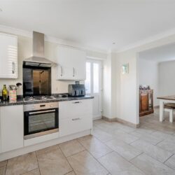 Church Road East Crowthorne, Berkshire, RG45 7LZ