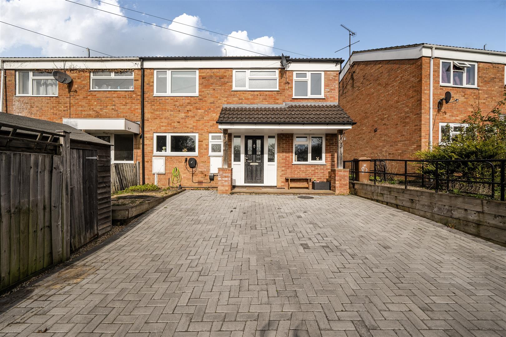 South Meadow, Crowthorne, Berkshire, RG45 7HP