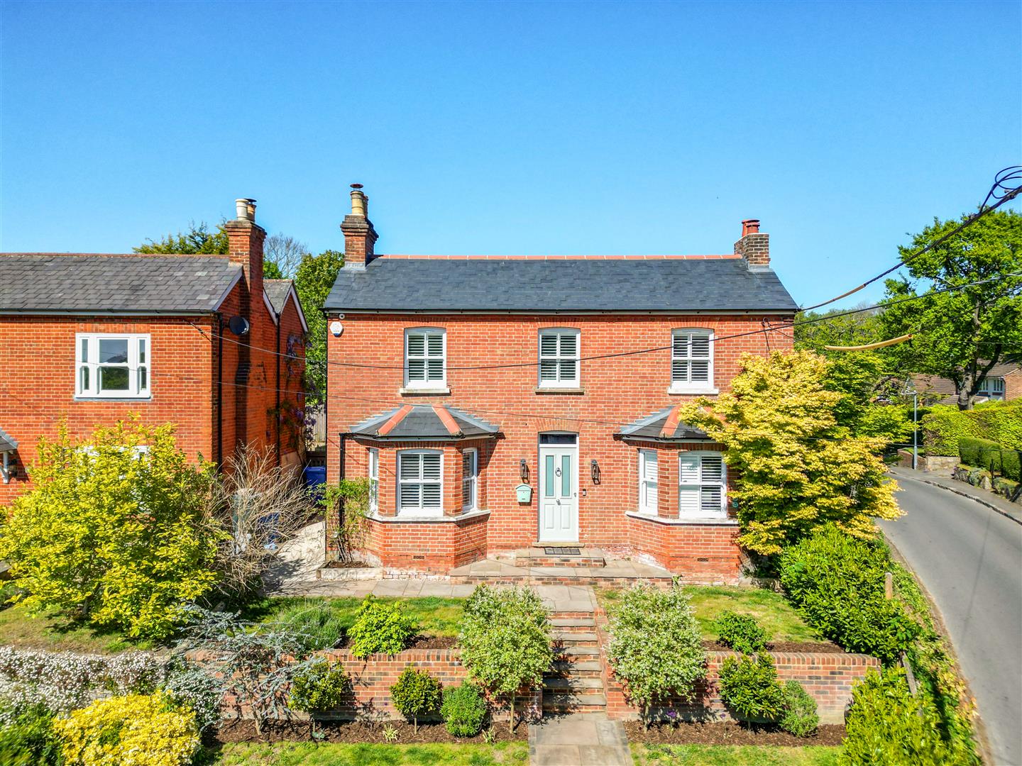 Mount Pleasant, High Street, Little Sandhurst, Berkshire, GU47 8LH