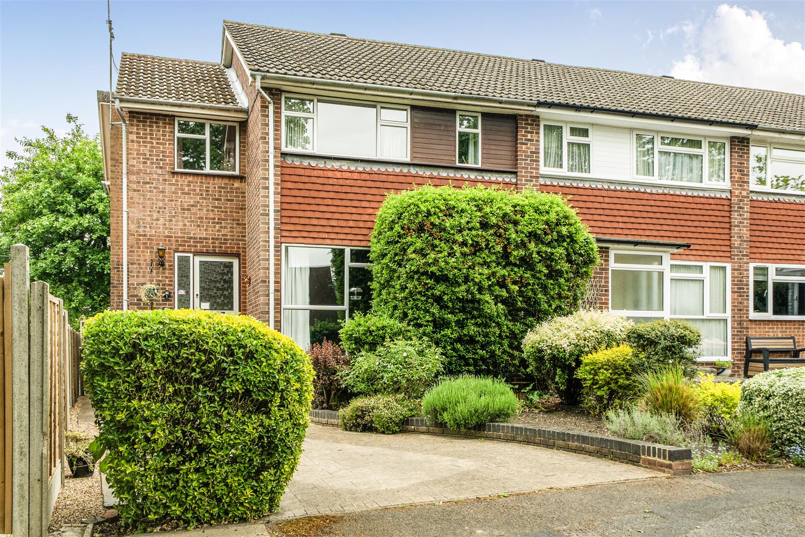 Old Sawmill Lane Crowthorne, Berkshire, RG45 6LN