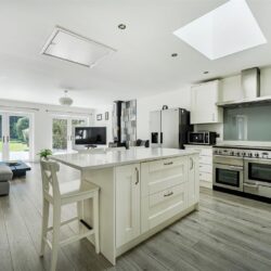 Thumbnail Image 2