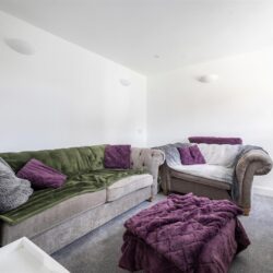 Wheatley, Bracknell, Berkshire, RG12 8UF