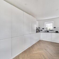 Thumbnail Image 6