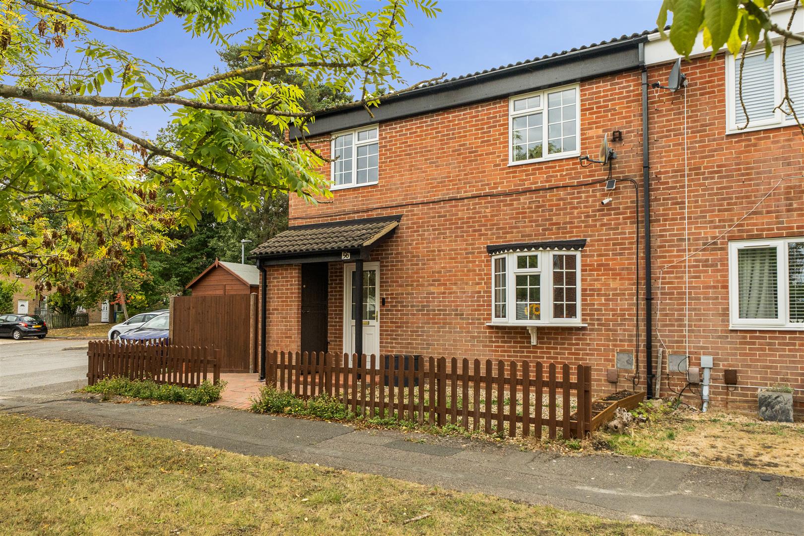 Oakdale, Bracknell, Berkshire, RG12 0TG