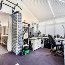 Thumbnail Image 8